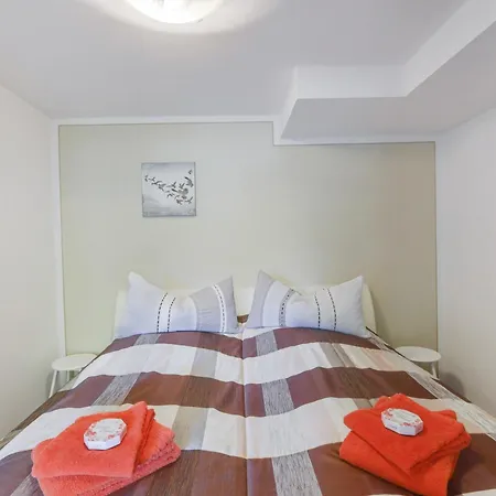 Trudi Apartman *